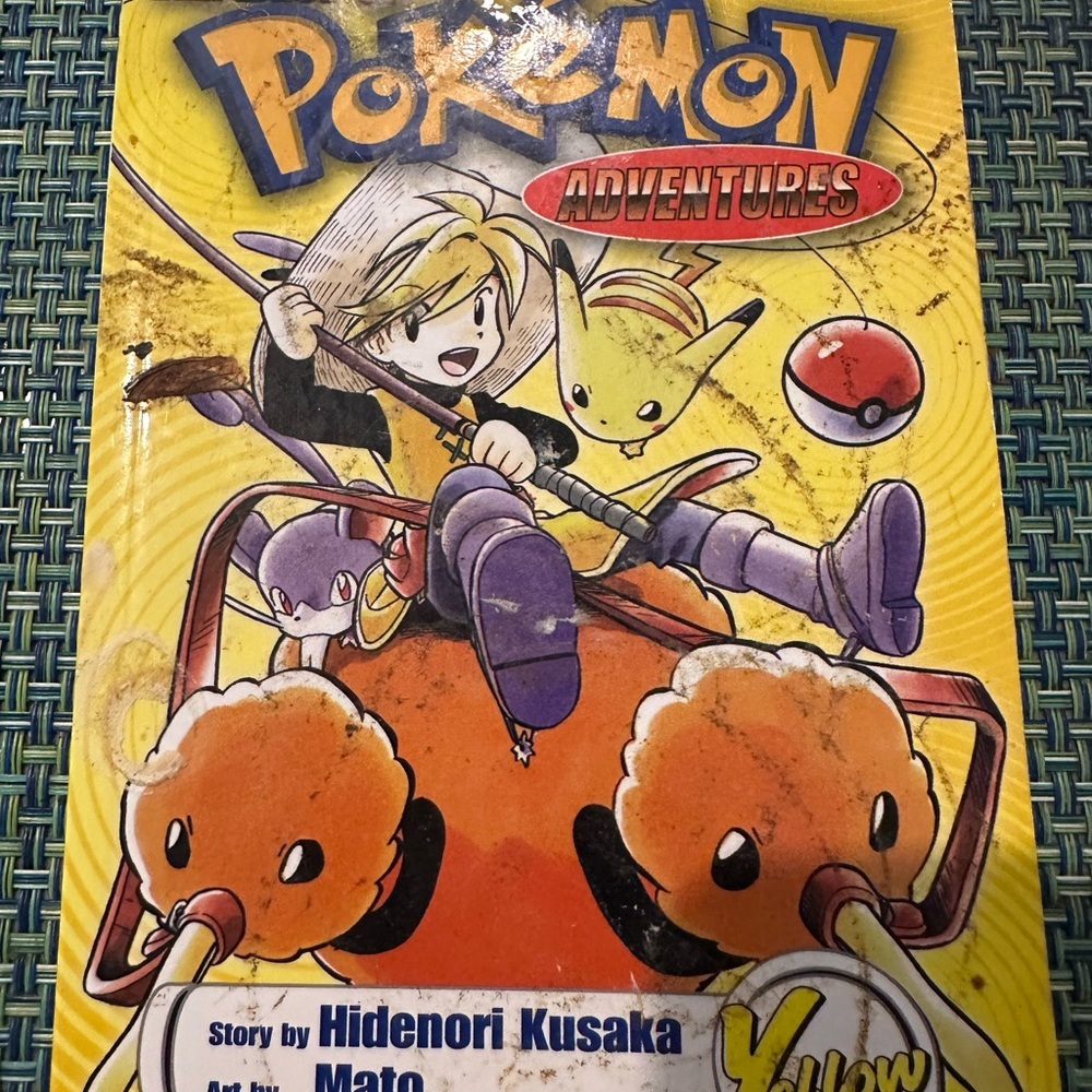 Pokemon Adventures Comic Book - Yellow and Red Cover